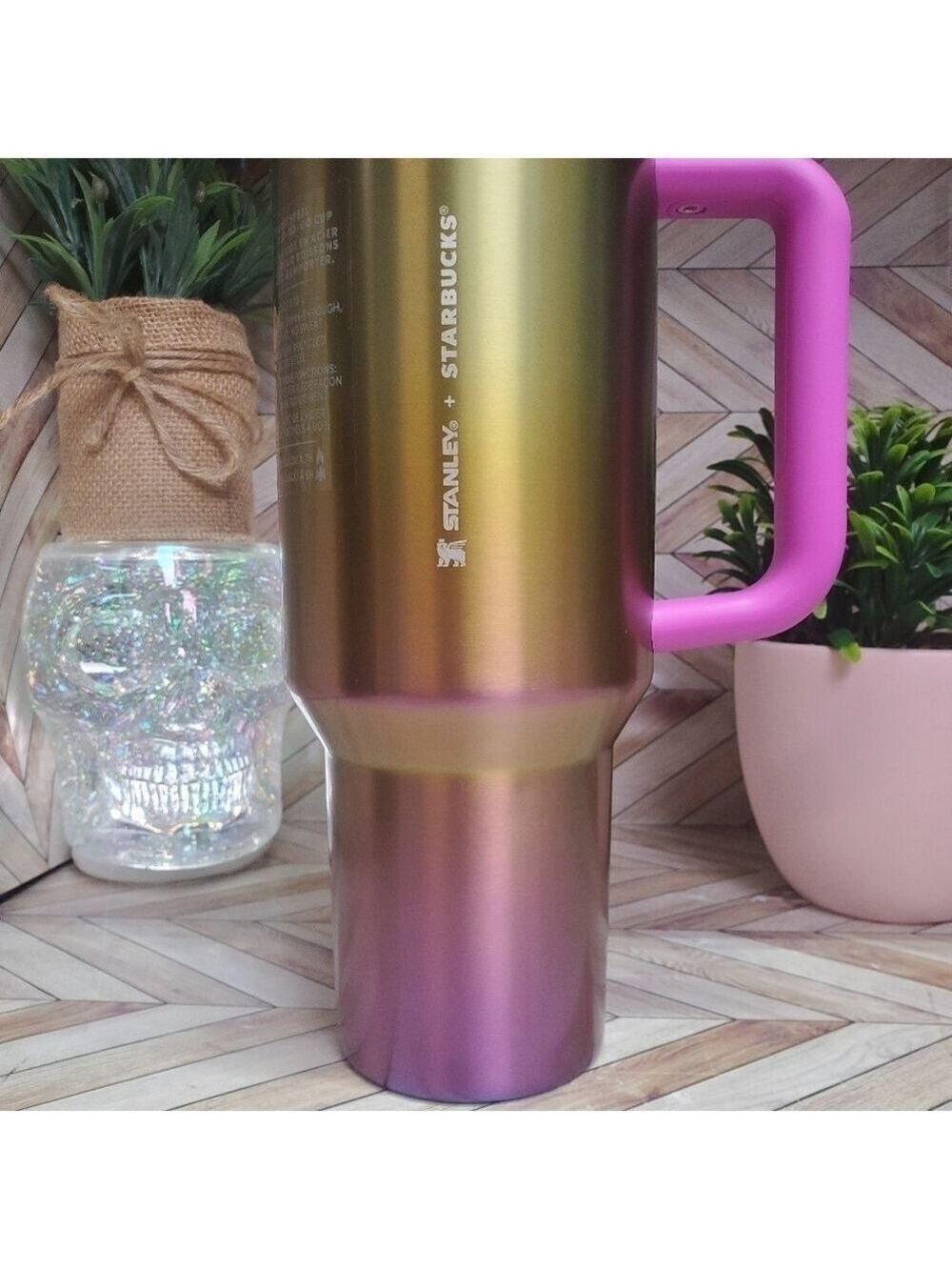 NWT Starbucks X Stanley 2024 PVD Metallic Gold Gradient Quencher 40 oz Tumbler - Picture 4 of 9